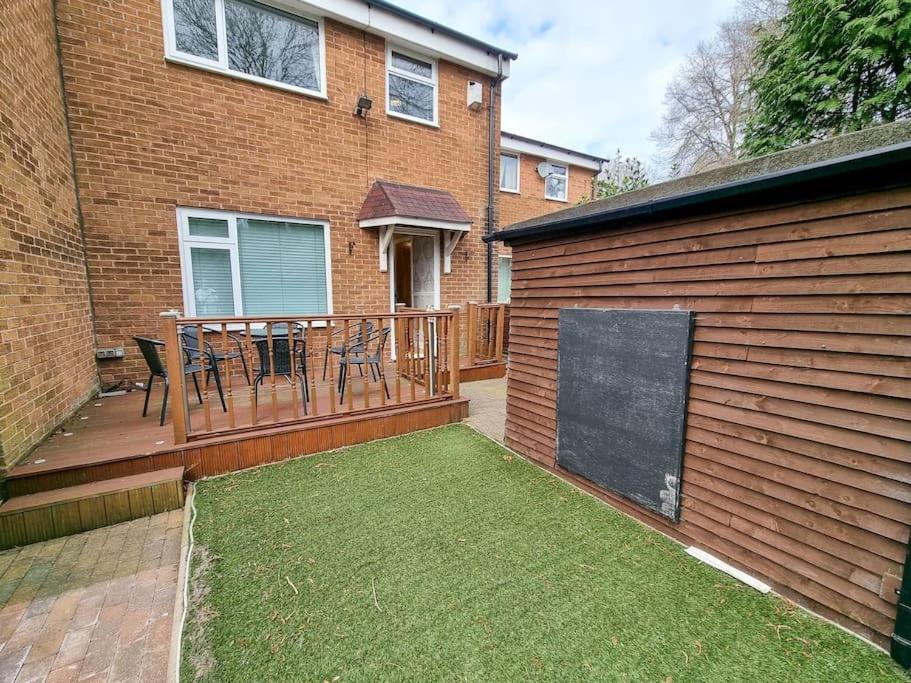 מנצ'סטר Stunning Family Home Close To The City Centre מראה חיצוני תמונה