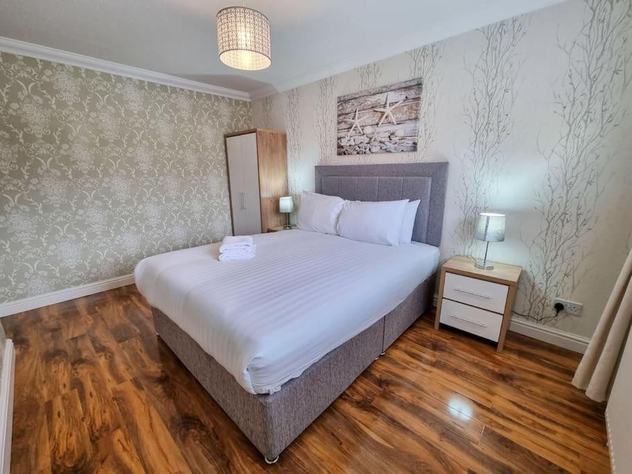 מנצ'סטר Stunning Family Home Close To The City Centre מראה חיצוני תמונה