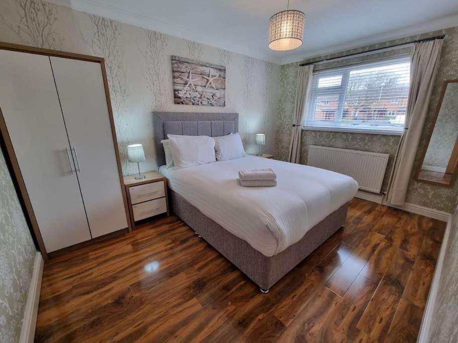 מנצ'סטר Stunning Family Home Close To The City Centre מראה חיצוני תמונה
